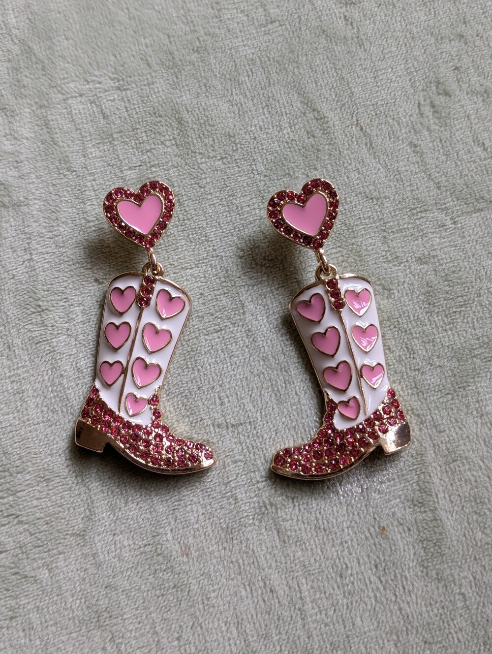 NWOT Pink Heart Cowboy Boot Dangle Earrings